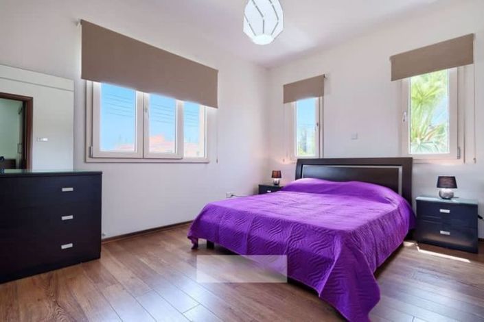 Image No.25-6 Bed Villa for sale