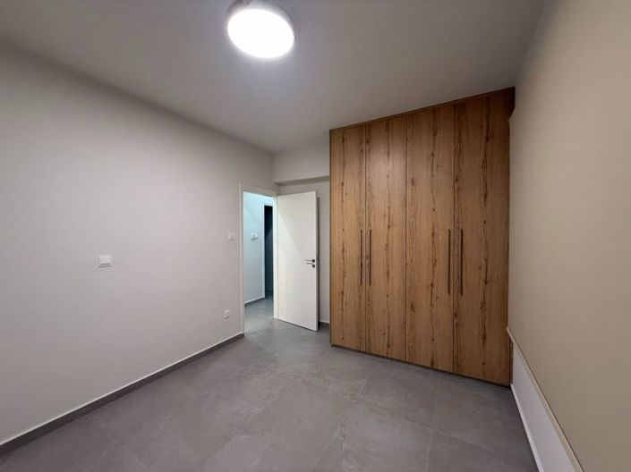 Image No.12-3 Bed Apartment for sale