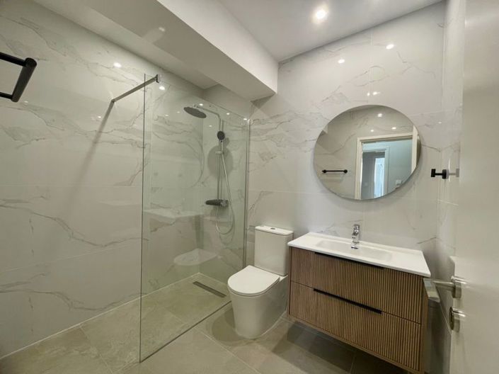 Image No.13-3 Bed Apartment for sale