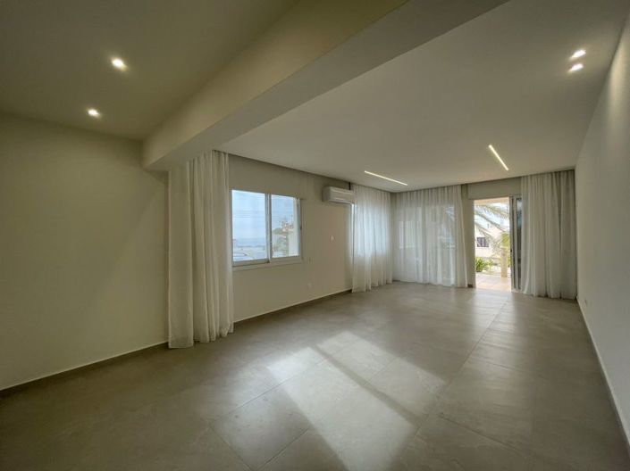 Image No.8-3 Bed Apartment for sale