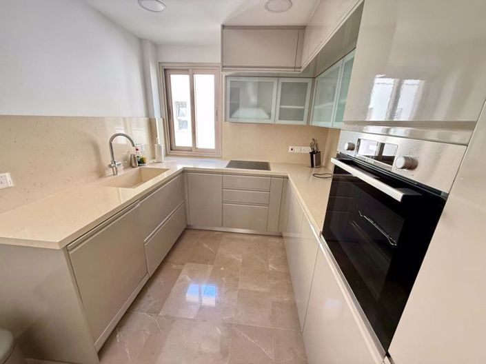 Image No.7-3 Bed Apartment for sale