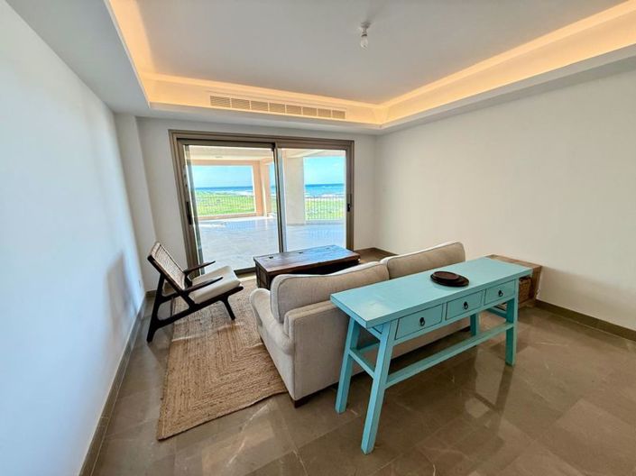 Image No.10-3 Bed Apartment for sale