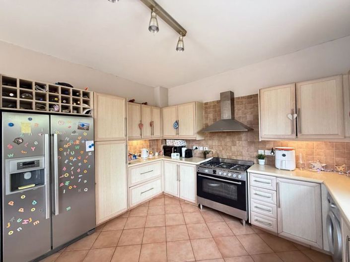 Image No.6-4 Bed Villa for sale