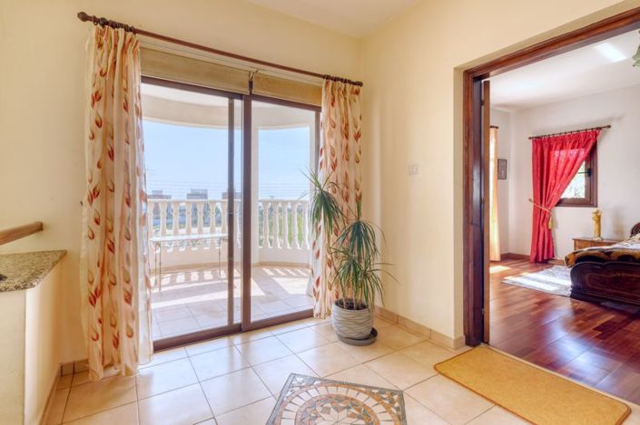 Image No.11-5 Bed Villa for sale