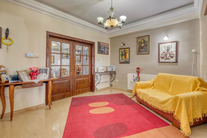 Image No.6-5 Bed Villa for sale