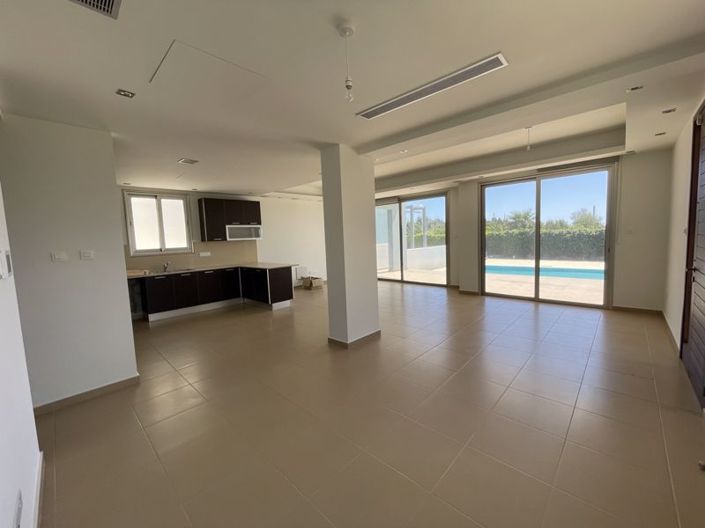 Image No.5-3 Bed Apartment for sale