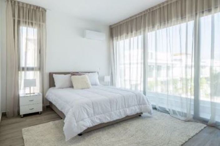 Image No.6-5 Bed Villa for sale