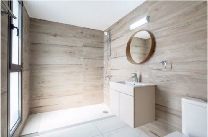 Image No.8-5 Bed Villa for sale