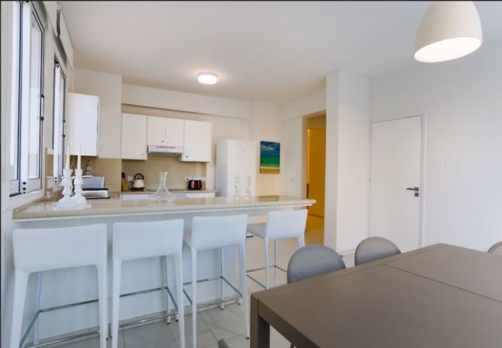 Image No.11-3 Bed Villa for sale