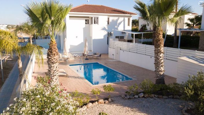 Image No.21-3 Bed Villa for sale