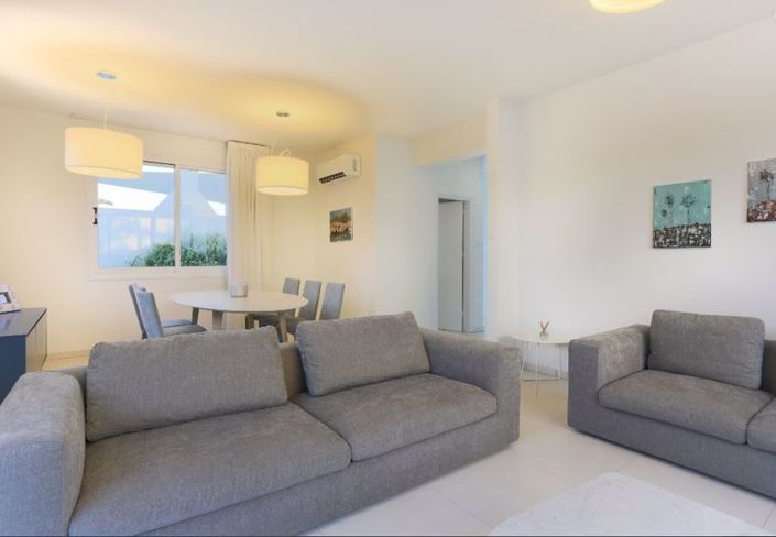 Image No.3-3 Bed Villa for sale