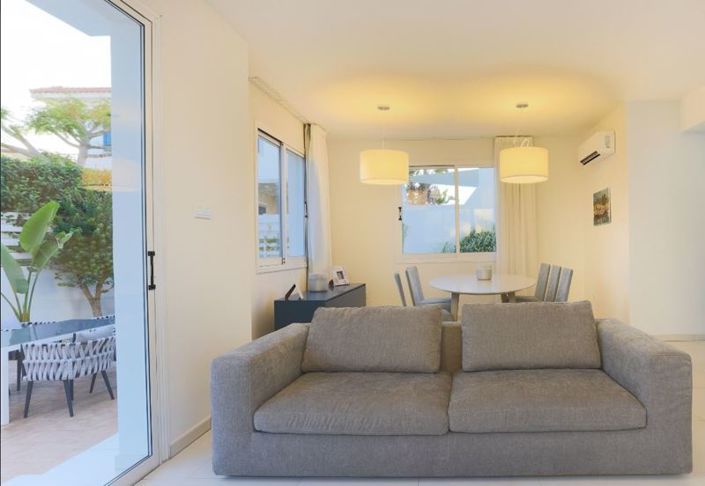 Image No.4-3 Bed Villa for sale