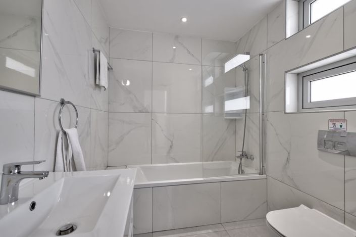 Image No.21-3 Bed Villa for sale