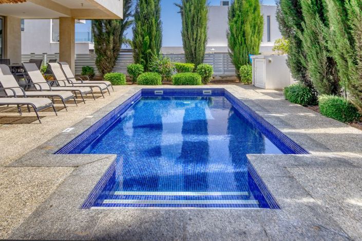 Image No.24-3 Bed Villa for sale