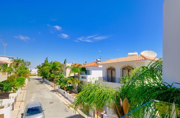 Image No.15-5 Bed Villa for sale