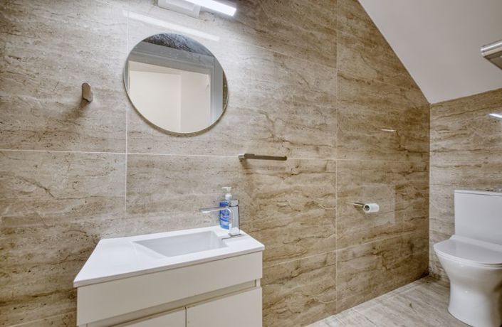 Image No.27-5 Bed Villa for sale