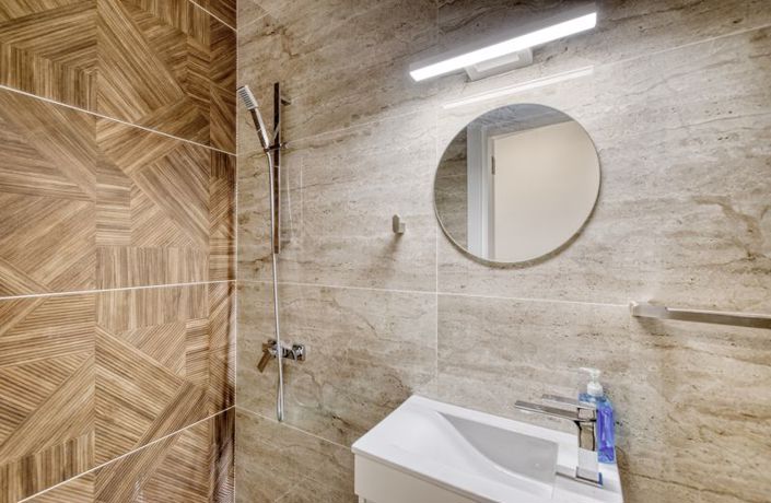 Image No.28-5 Bed Villa for sale