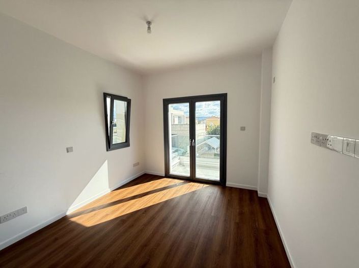 Image No.15-3 Bed Villa for sale