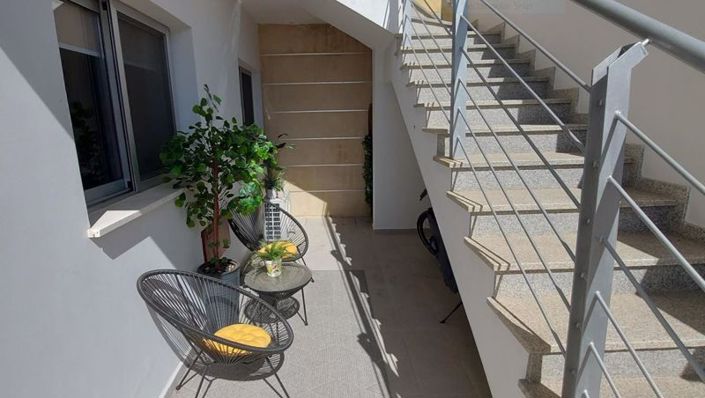 Image No.10-1 Bed Apartment for sale