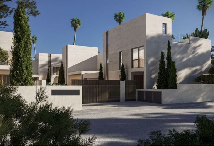 Image No.1-4 Bed Villa for sale