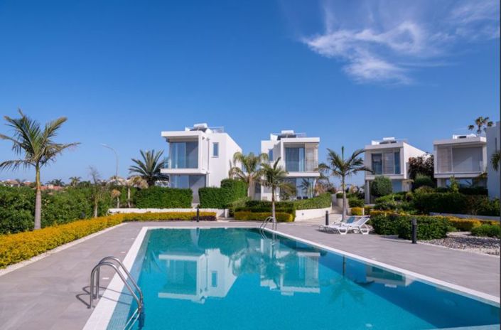 Image No.9-3 Bed Villa for sale