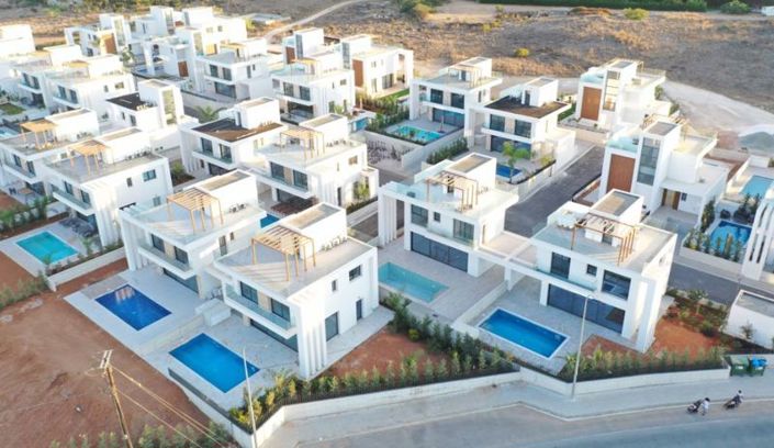 Image No.17-3 Bed Villa for sale