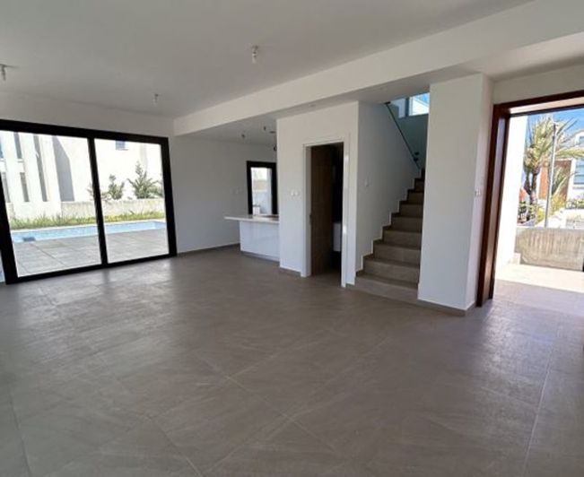 Image No.3-3 Bed Villa for sale