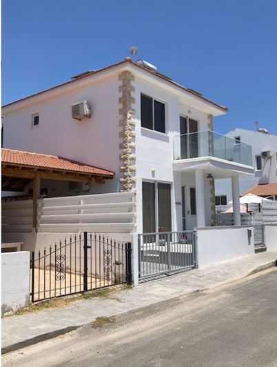 Image No.8-3 Bed Villa for sale