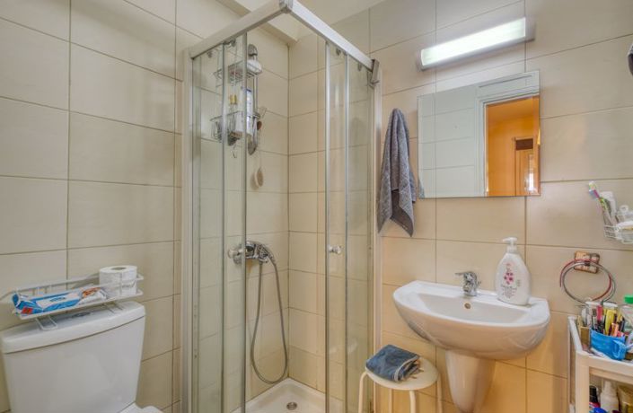 Image No.10-1 Bed Apartment for sale