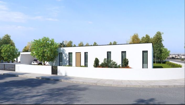 Image No.2-4 Bed Villa for sale