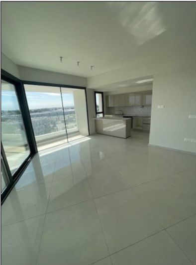 Image No.18-3 Bed Apartment for sale