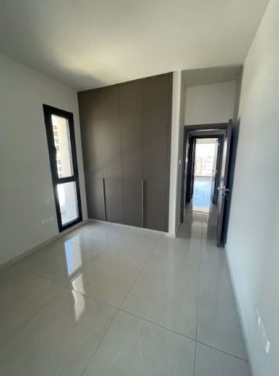 Image No.24-3 Bed Apartment for sale