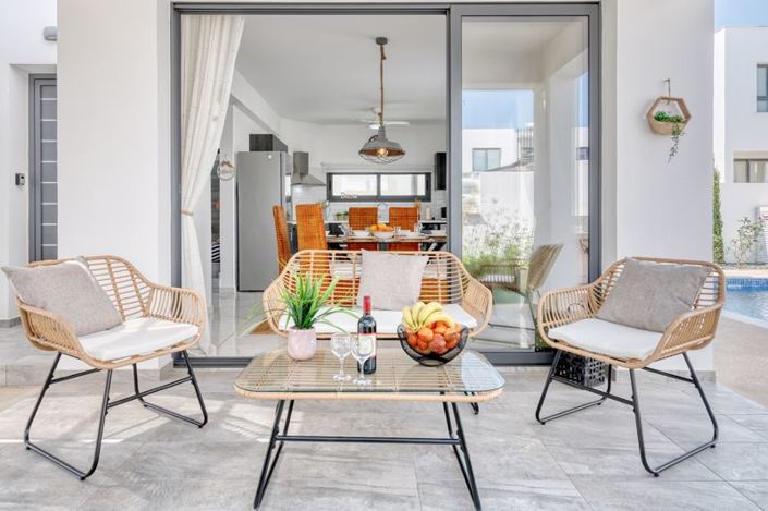 Image No.21-3 Bed Villa for sale