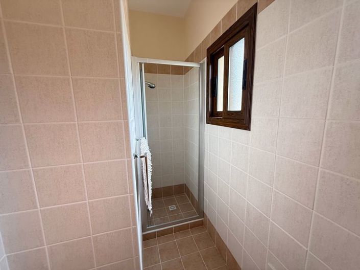 Image No.15-3 Bed Villa for sale