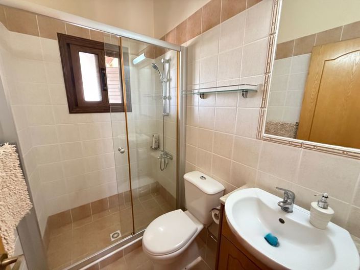 Image No.18-3 Bed Villa for sale