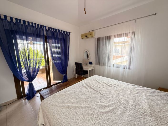 Image No.22-3 Bed Villa for sale