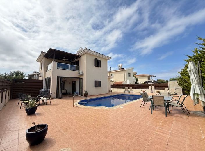 Image No.26-3 Bed Villa for sale