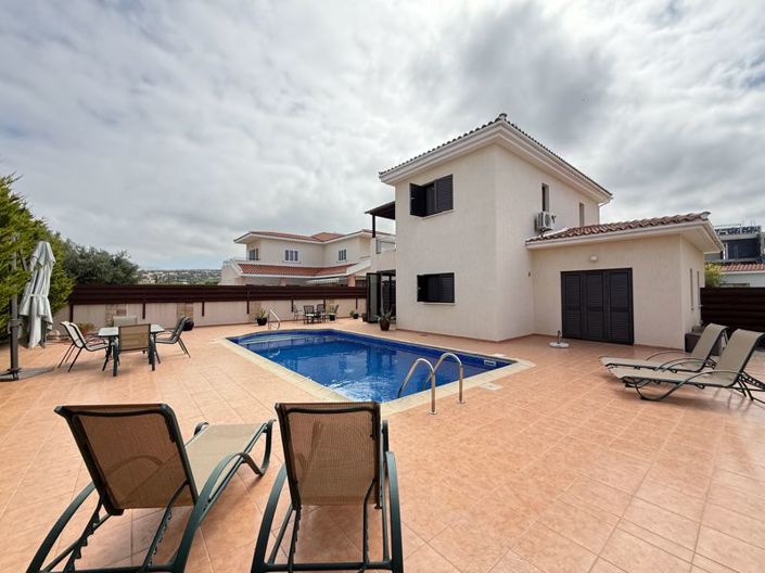 Image No.29-3 Bed Villa for sale