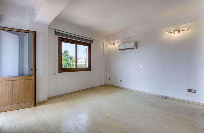 Image No.31-4 Bed Villa for sale