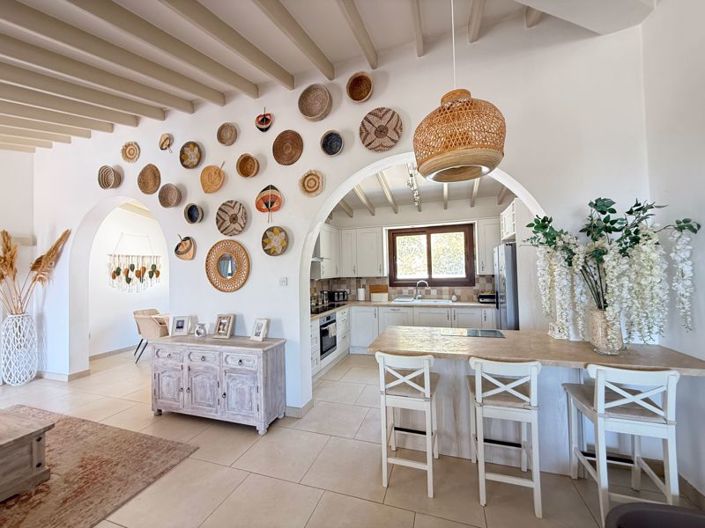 Image No.14-4 Bed Bungalow for sale