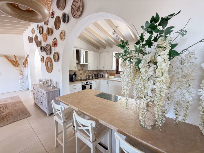 Image No.16-4 Bed Bungalow for sale