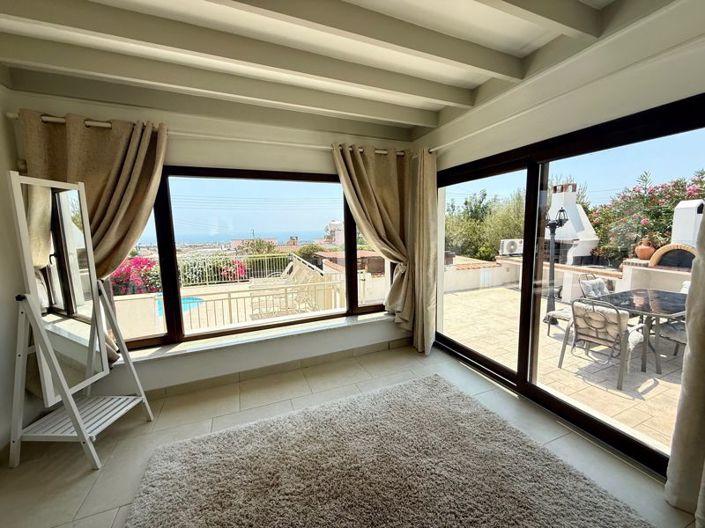 Image No.30-4 Bed Bungalow for sale