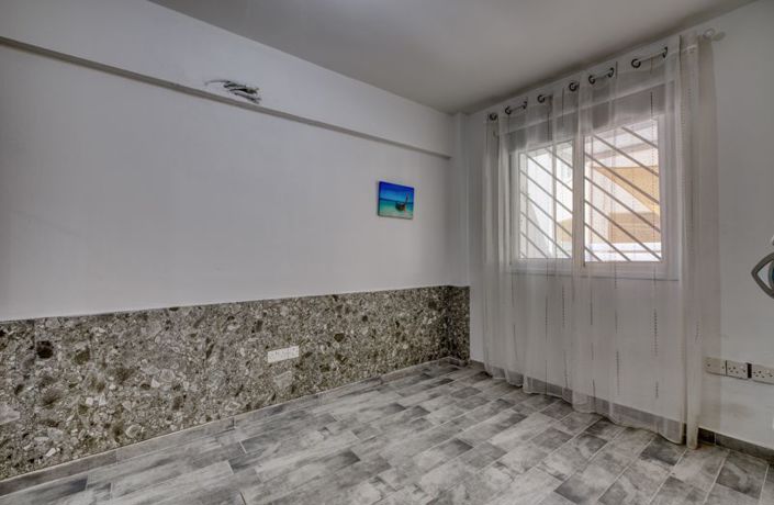 Image No.9-1 Bed Apartment for sale