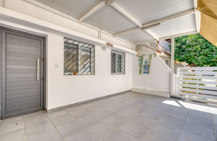 Image No.10-1 Bed Apartment for sale