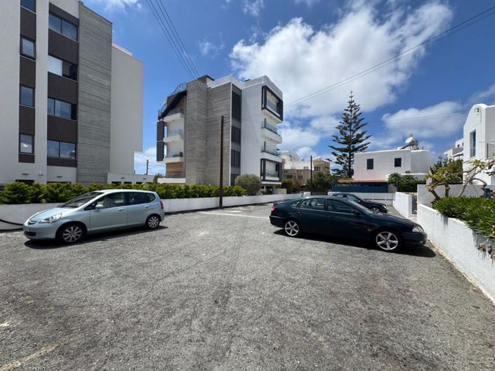 Image No.13-2 Bed Apartment for sale