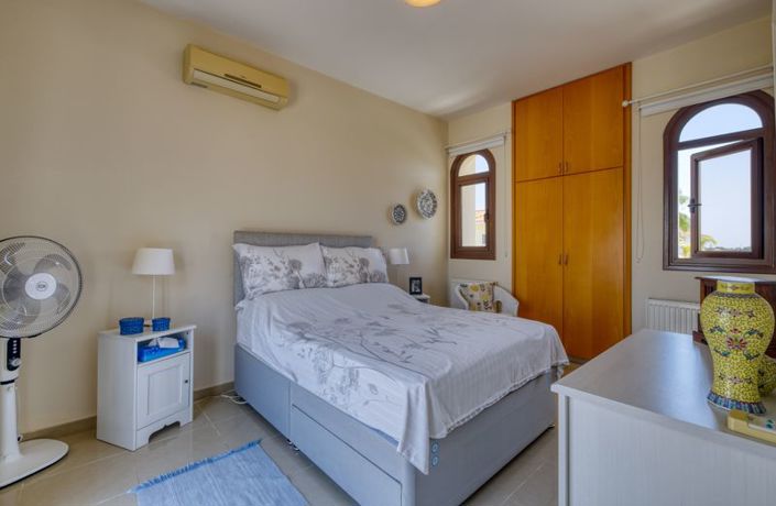 Image No.25-3 Bed Villa for sale