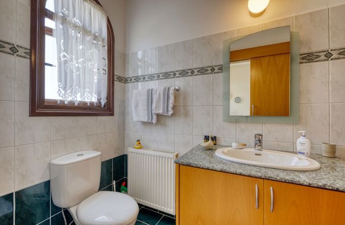 Image No.26-3 Bed Villa for sale