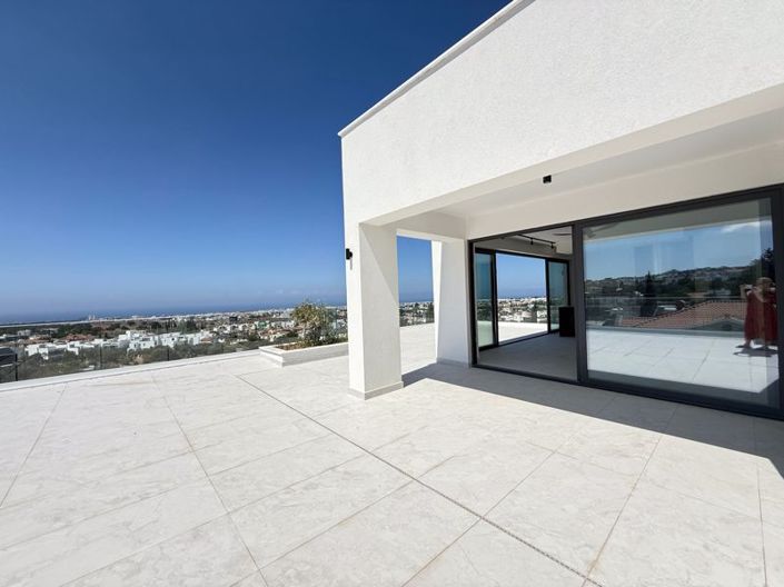 Image No.17-2 Bed Apartment for sale