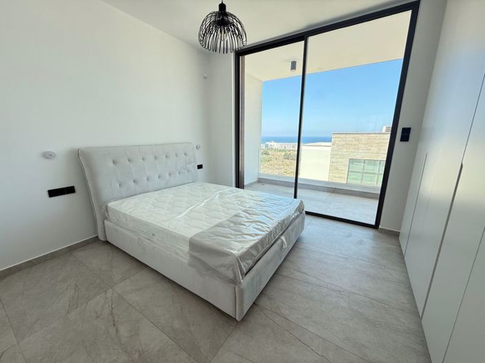 Image No.18-3 Bed Villa for sale