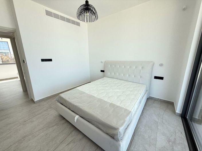 Image No.19-3 Bed Villa for sale